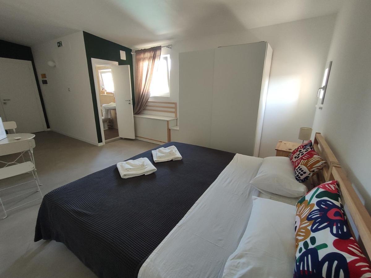 Artemisia B&B Барі Екстер'єр фото